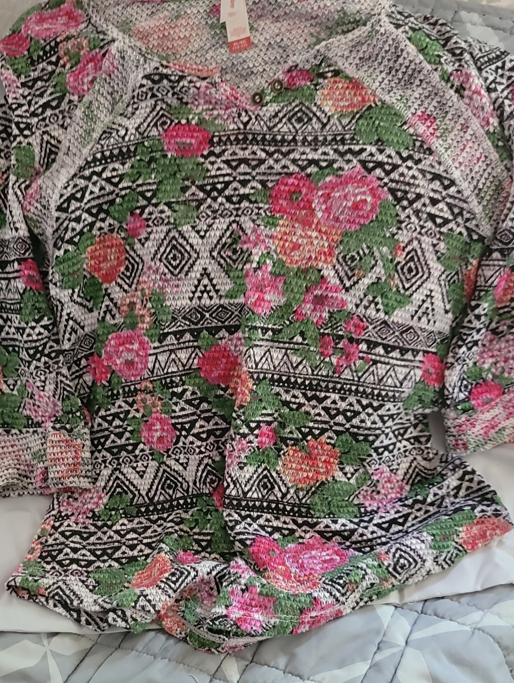 No Boundaries Floral/ethnic print Knit Top in Pink, Green & Black,
